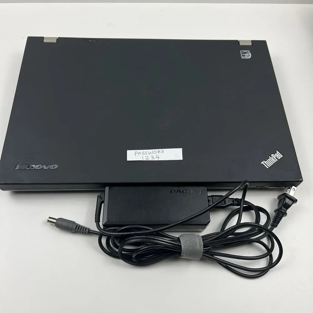 Lenovo ThinkPad T520 Intel i7-2640M 8GB 320GB HDD Linux Mint OS w/ Charger|ELP93